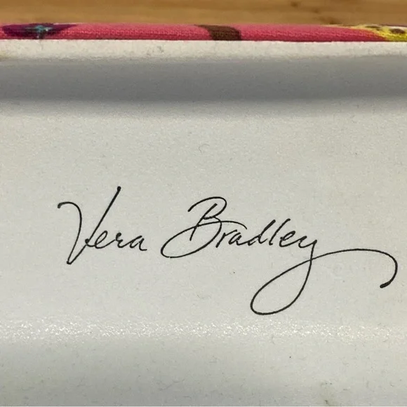 Vera Bradley Clamshell Eyeglass Case 'Call me Coral' (?) - Picture 4 of 6